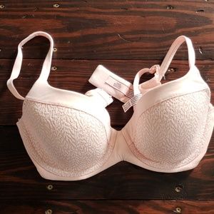 Victoria Secret Body by Victoria bra